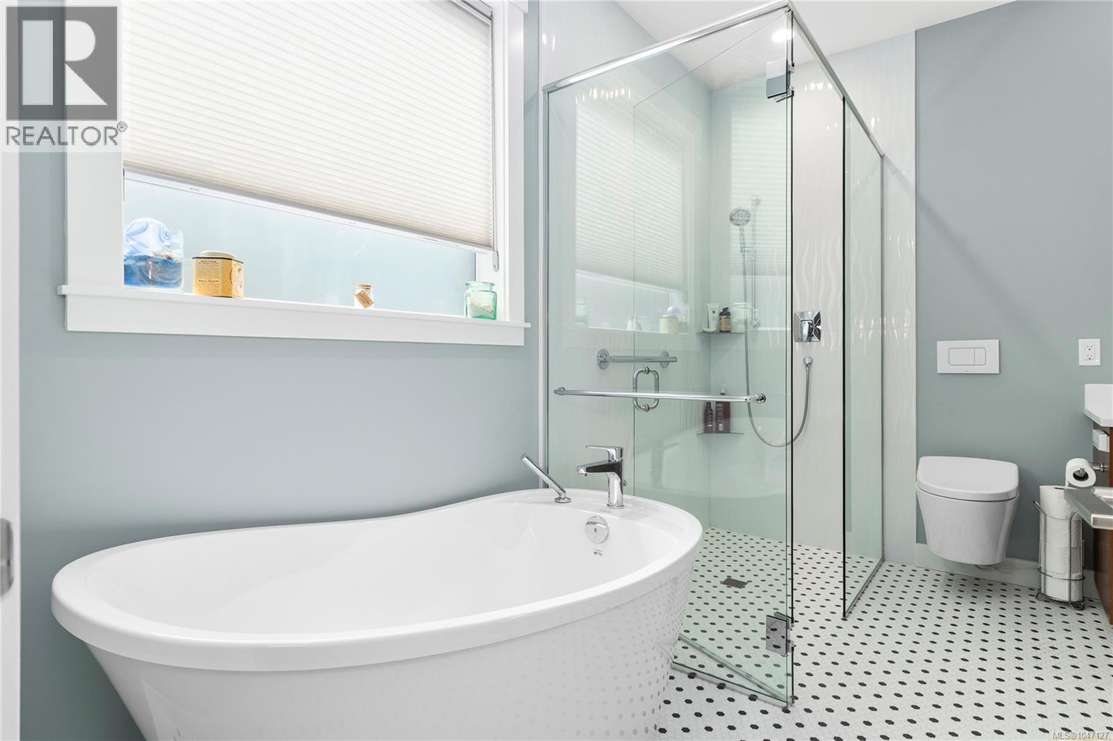 710 Salal St - 20