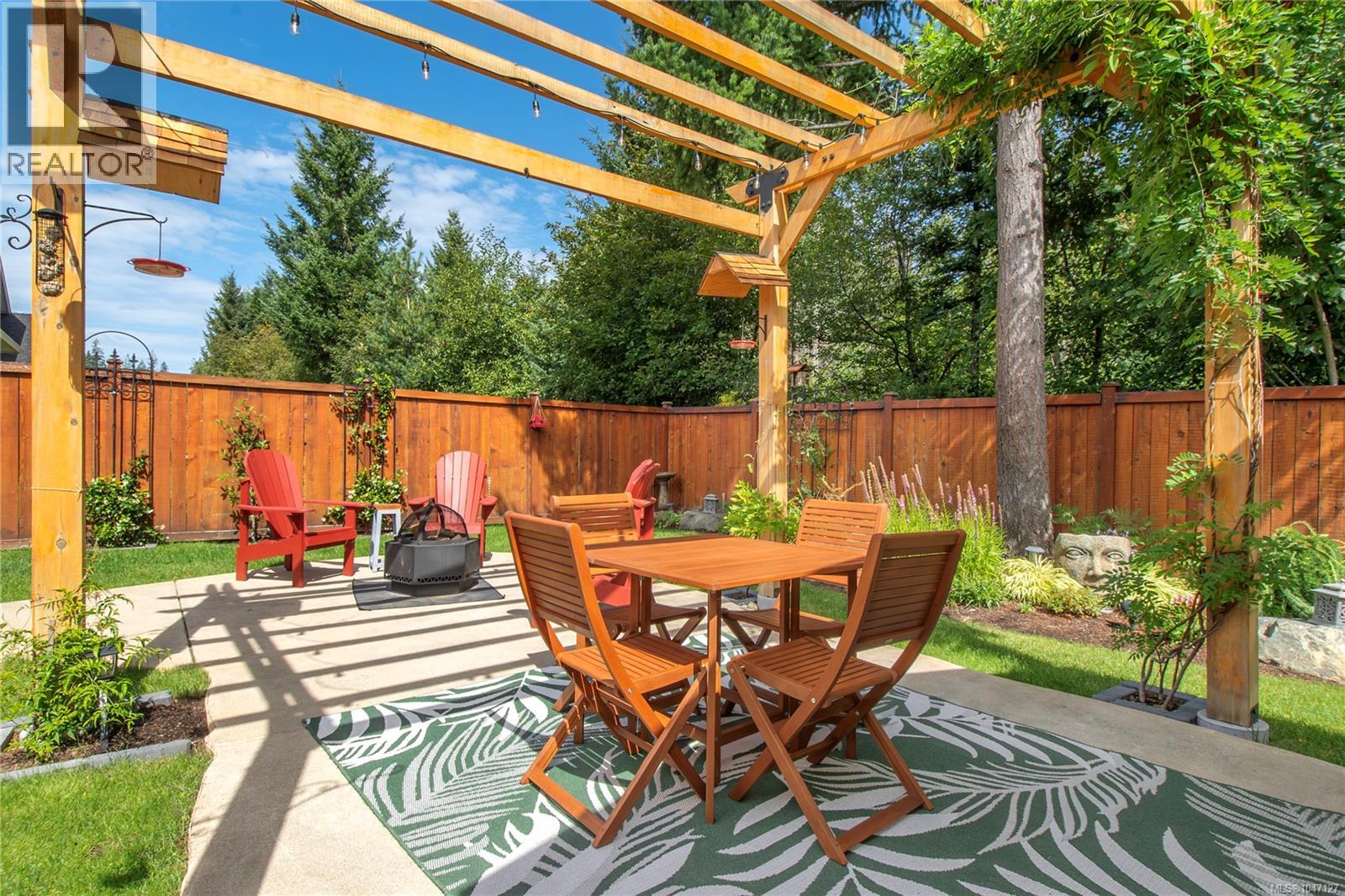 710 Salal St - Image 43