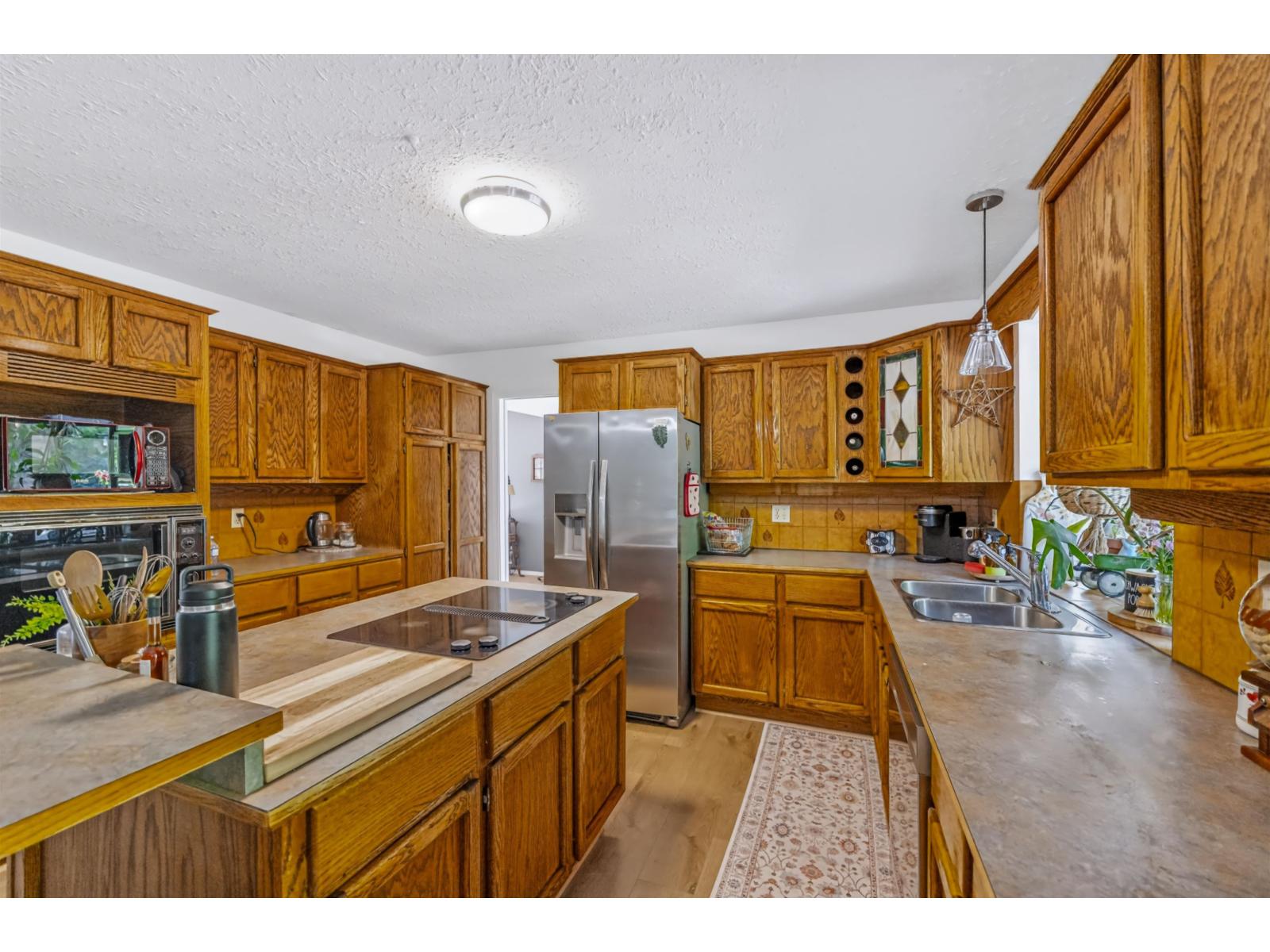 5 Bed, 3 Bath House for Sale in Abbotsford – 3525 MCKINLEY COURT, Abbotsford – MLS# R3156463 - Image 11