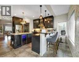 Living room - 117 Marina Bay, Chestermere, AB T1X0P1 Photo 6