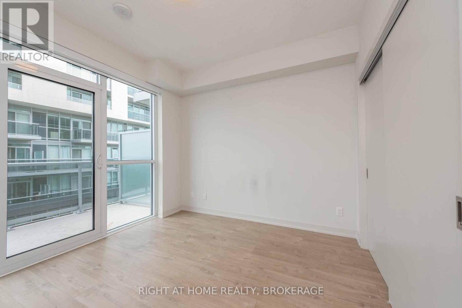 #1901 2081 FAIRVIEW STREET - Image 31