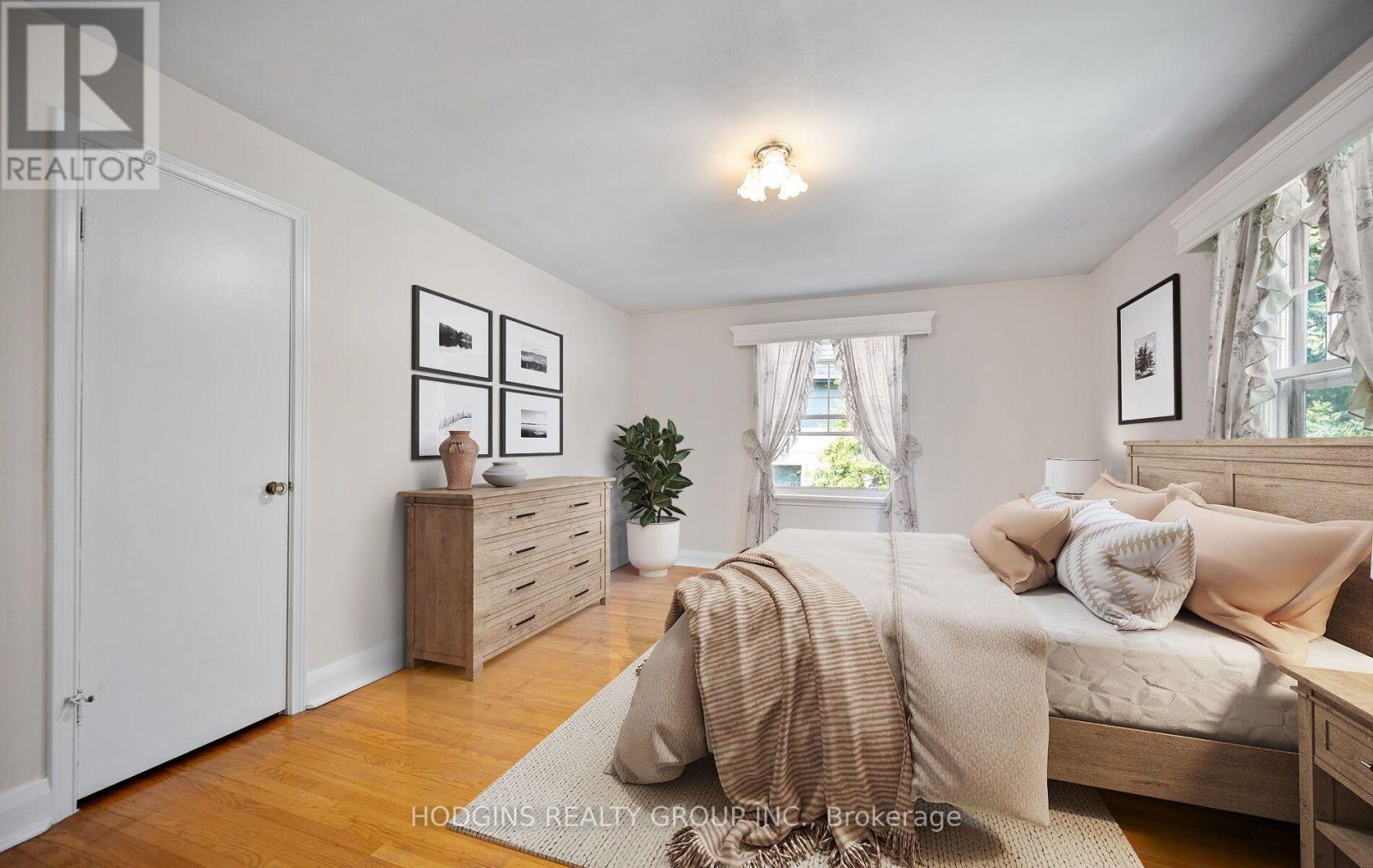 1558 BROADMOOR AVENUE - Image 25