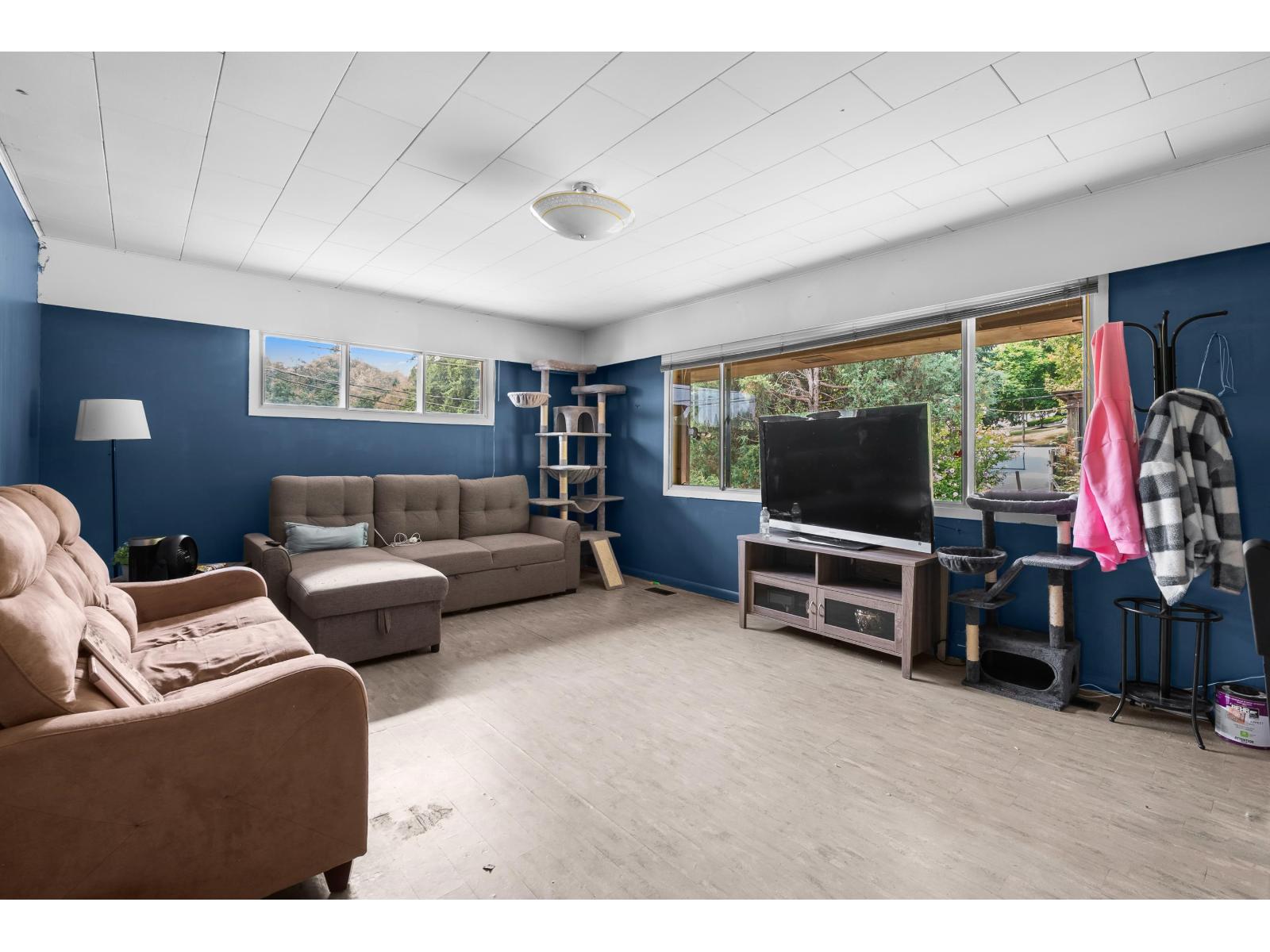 9186 164 STREET, Surrey