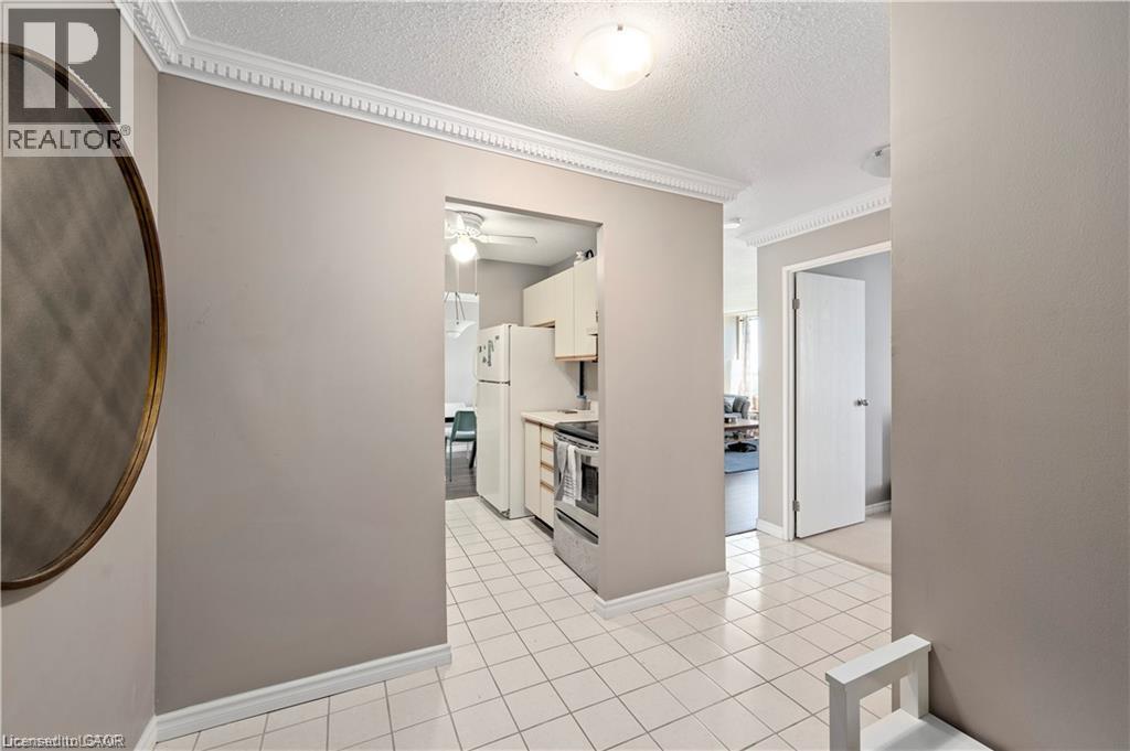 1 bedroom Single Family interior view, 1007- 45 POND MILLS Road, London, Ontario