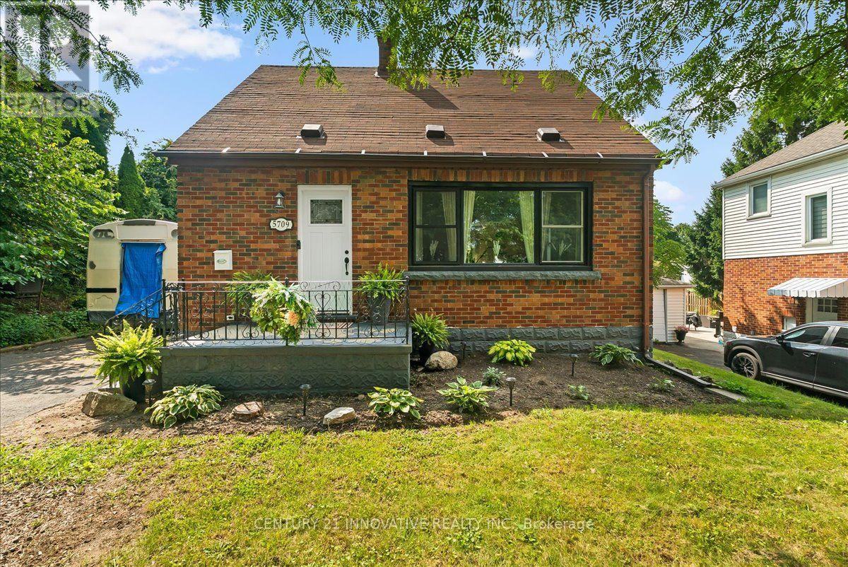 5709 HANAN AVENUE - Image 7