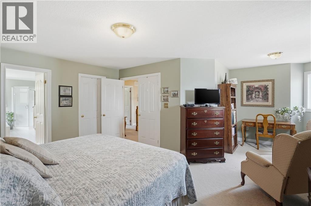 26 SHADETREE Crescent - Image 33