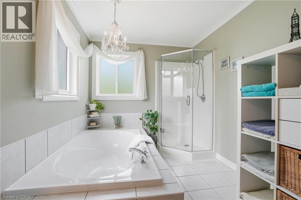 26 SHADETREE Crescent - Image 35