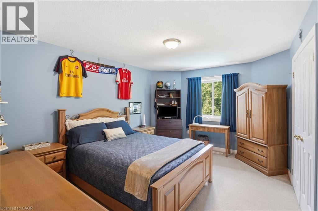26 SHADETREE Crescent - Image 37