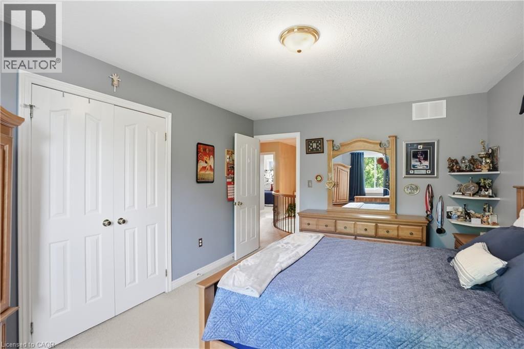 26 SHADETREE Crescent - Image 38