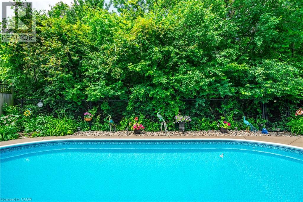 26 SHADETREE Crescent - Image 4
