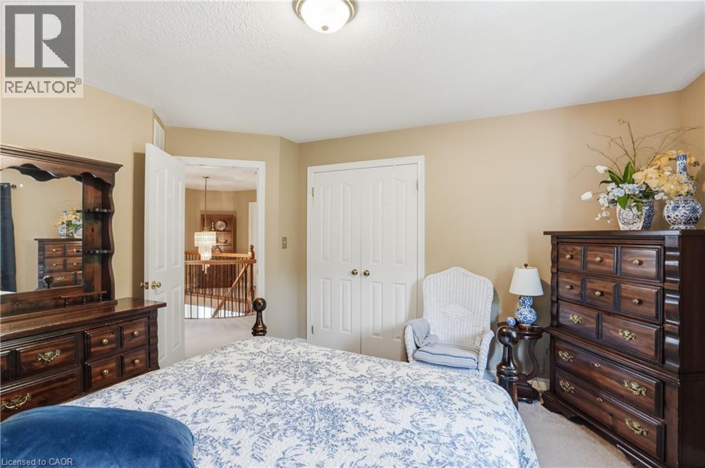 26 SHADETREE Crescent - Image 40