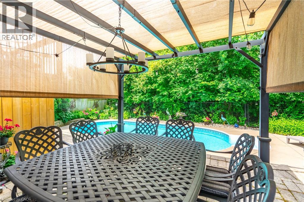 26 SHADETREE Crescent - Image 46