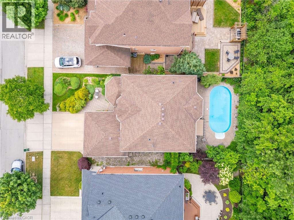 26 SHADETREE Crescent - Image 47