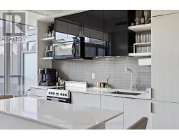516 - 6 Parkwood Avenue, Toronto, ON M4V0A3 Photo 18