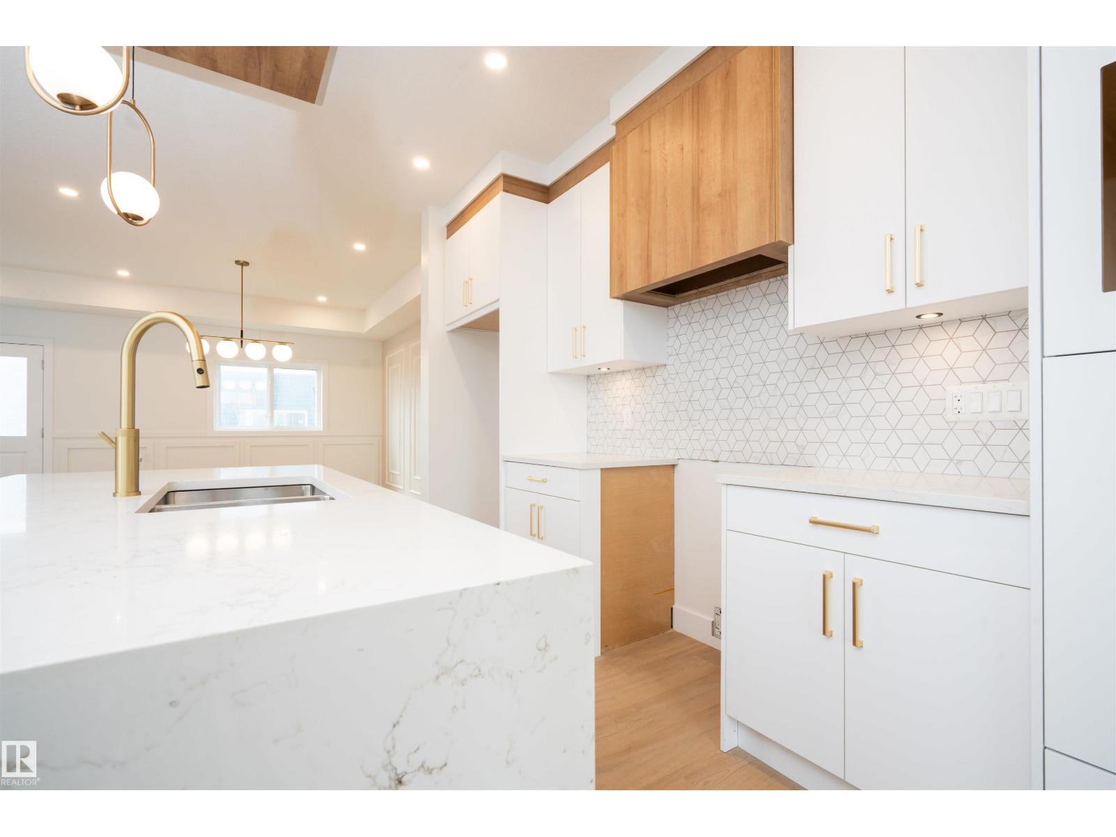432 Robinson Boulevard - 12