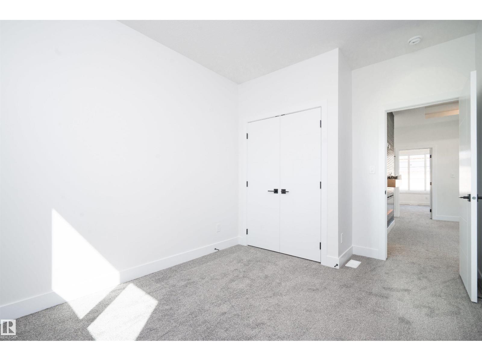 432 Robinson Boulevard - 32