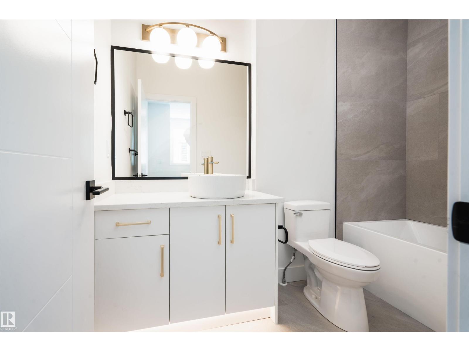432 Robinson Boulevard - Image 37