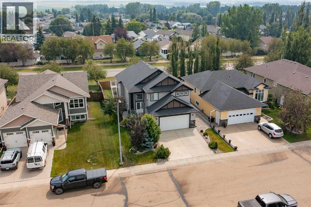 Listing photo – 51 Emily Crescent, Lacombe