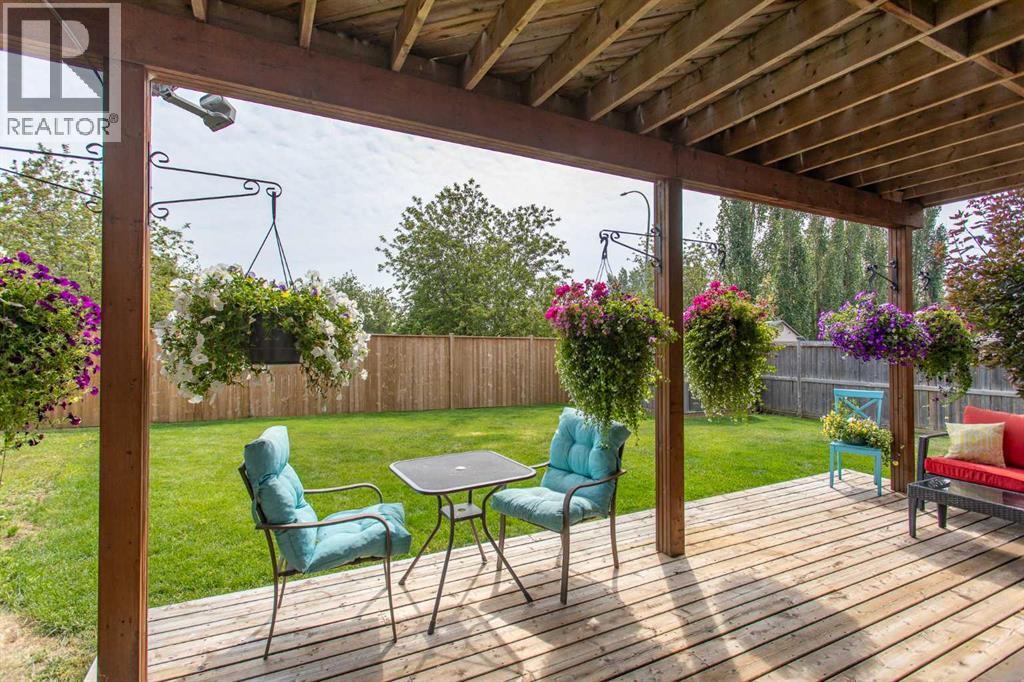 Listing photo – 51 Emily Crescent, Lacombe