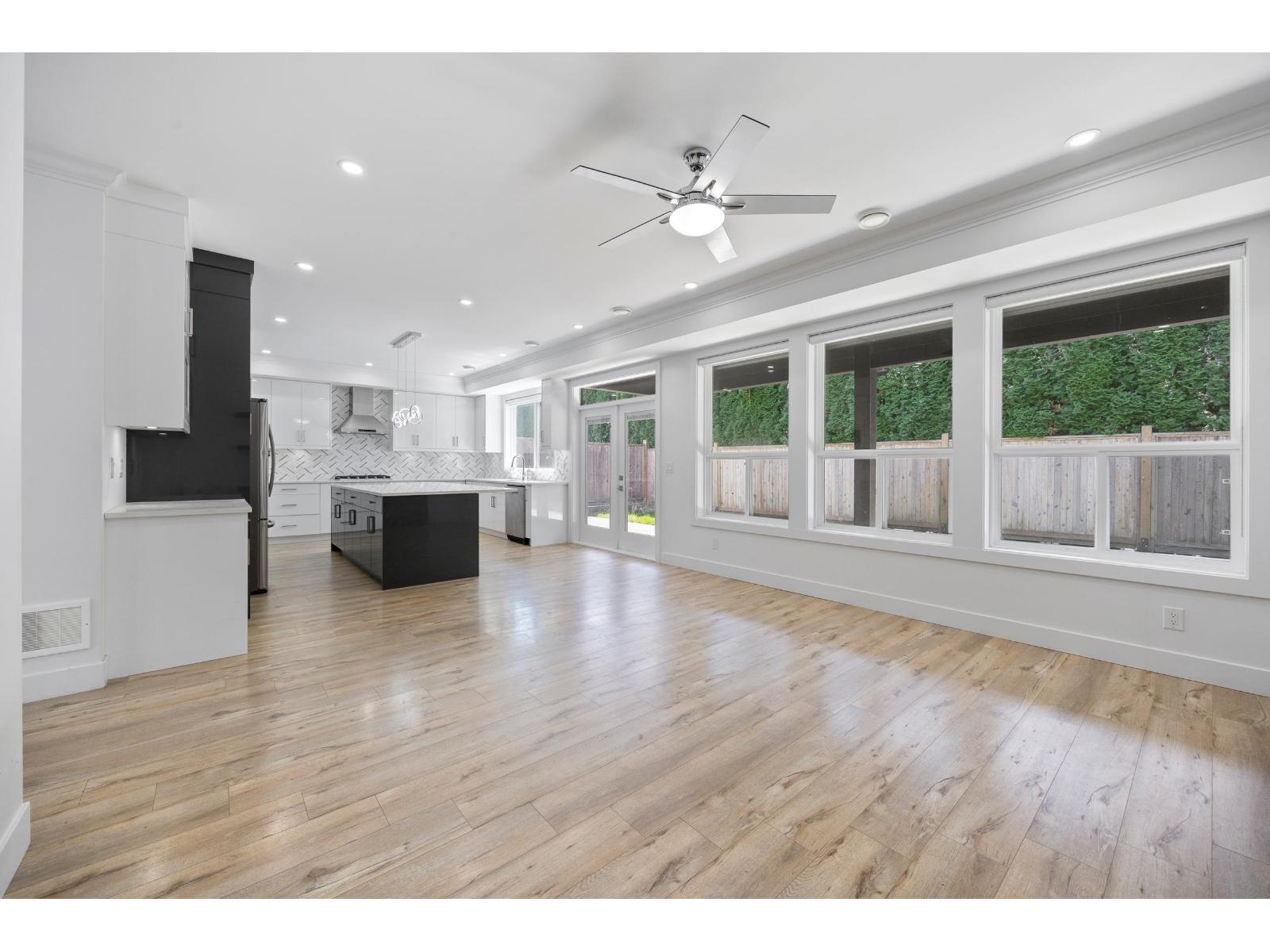 860 WILLOW PLACE, Harrison Hot Springs, Harrison Hot Springs