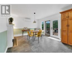 16 Dundas Street thumbnail 17