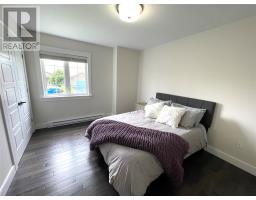 36 McCarthy Street thumbnail 20