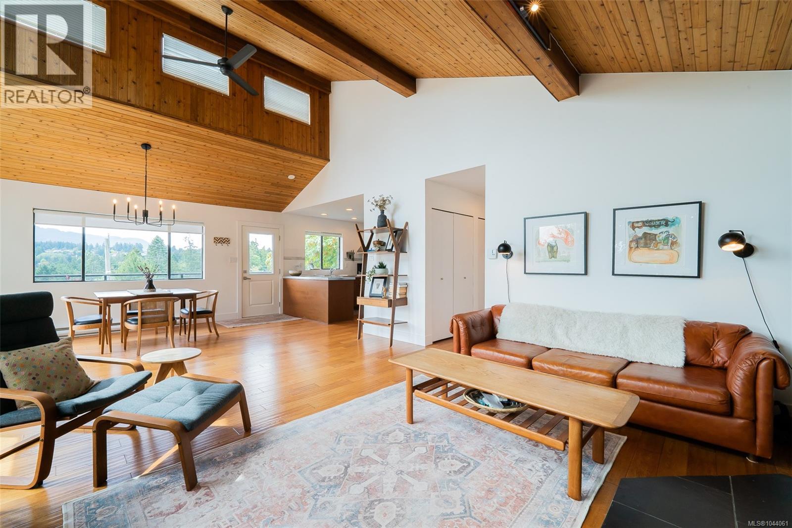 1605 King John Way - Image 12