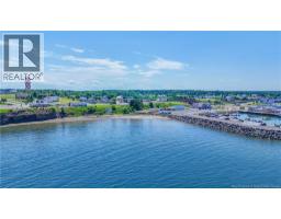89 Saint-pierre Est Boulevard, Caraquet, NB E1W1B6 Photo 20