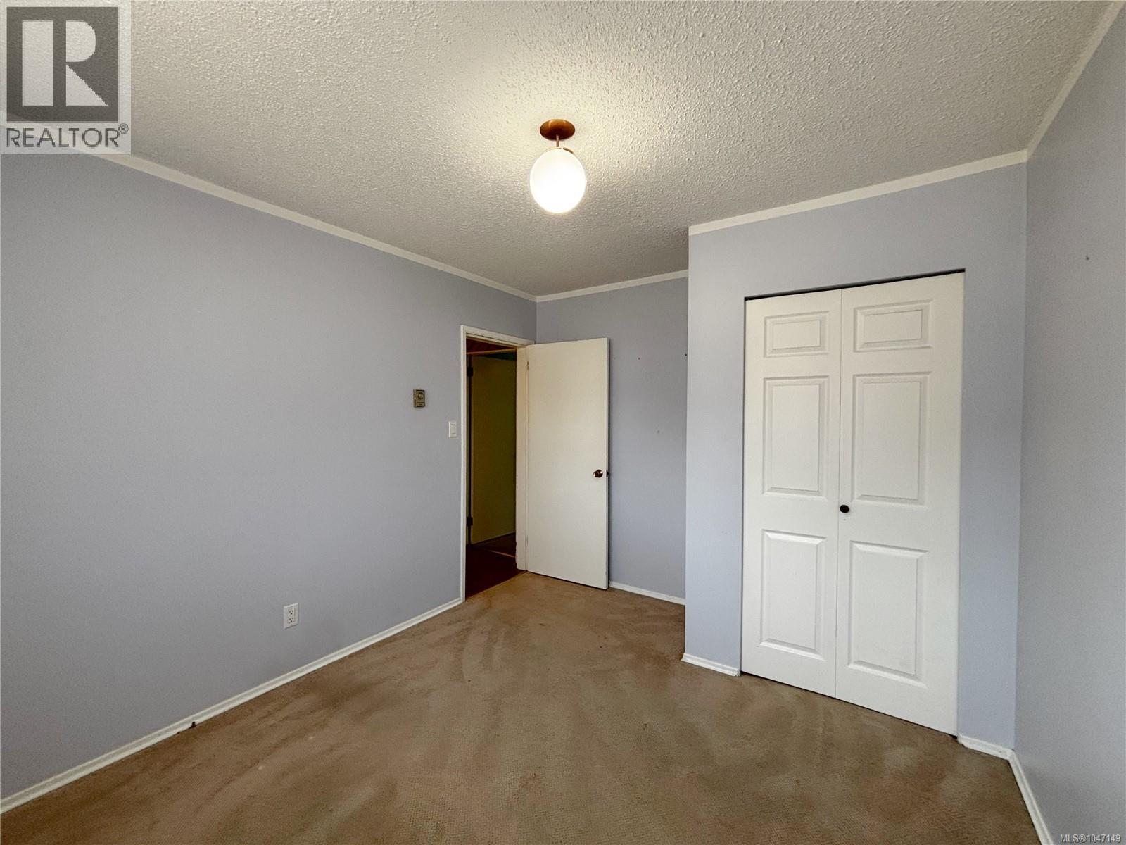 390 alder Cres - 10