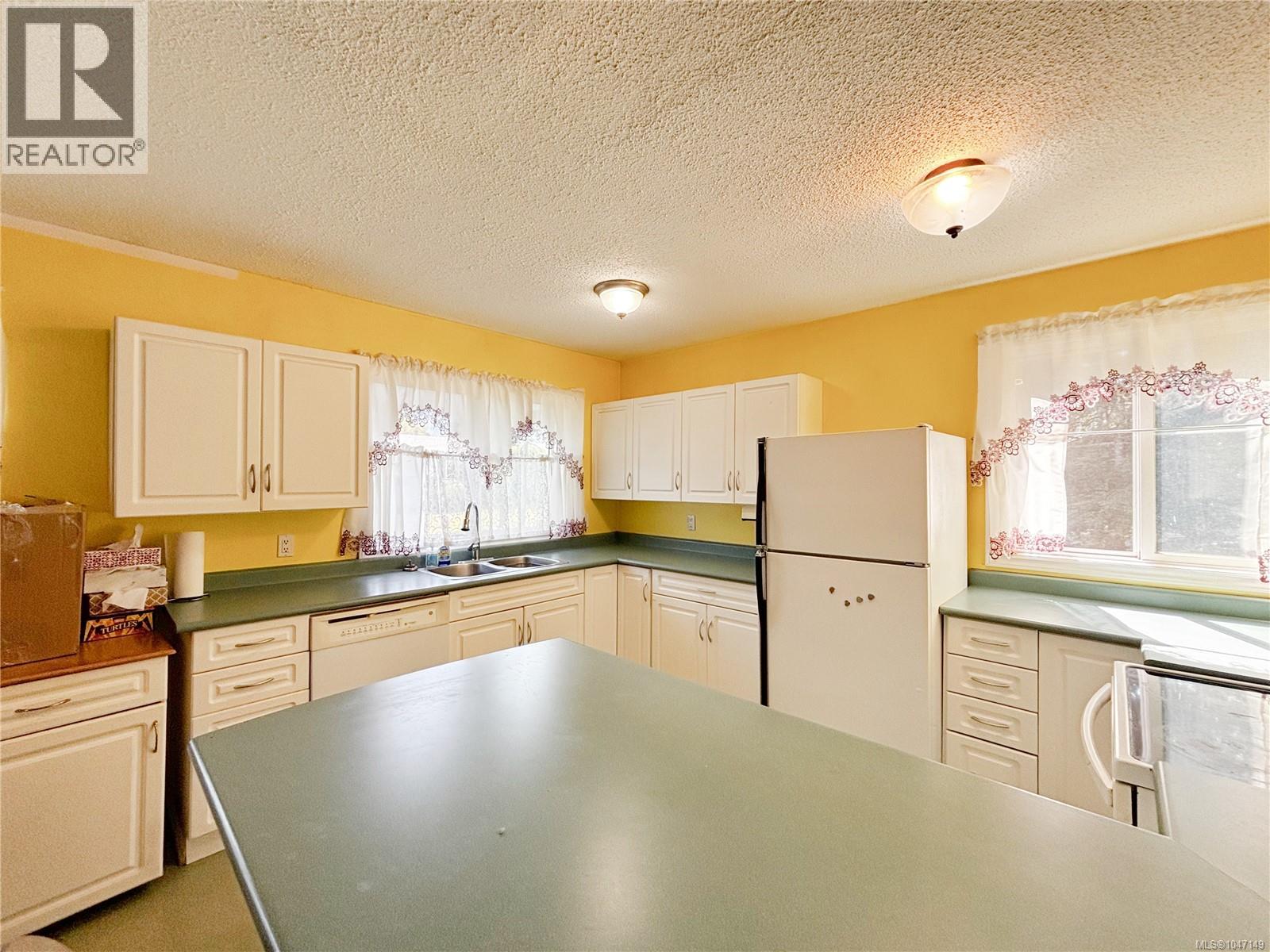 390 alder Cres - Image 3