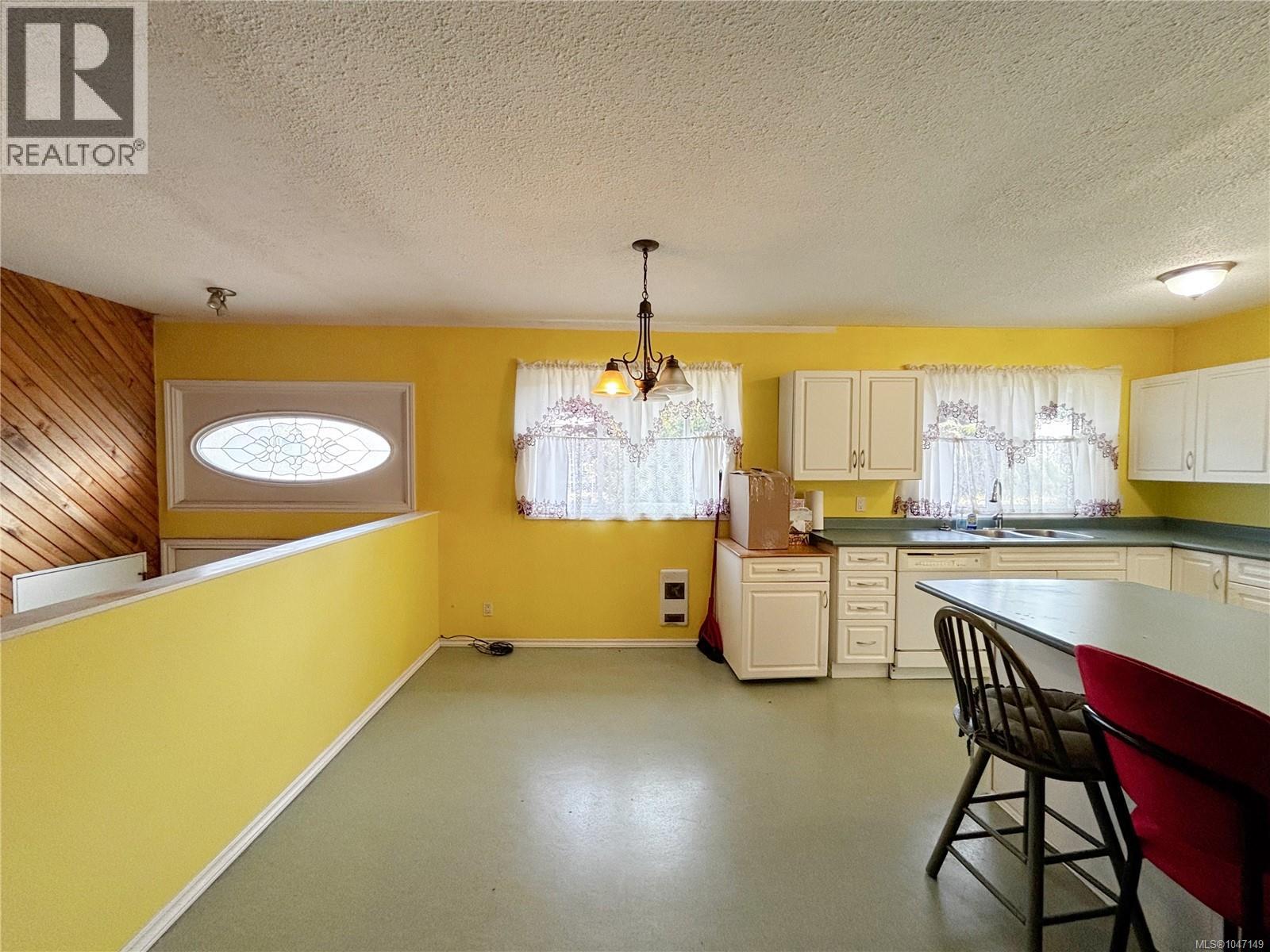 390 alder Cres - Image 4