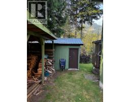 390 Alder Cres, Gold River, BC V0P1G0 Photo 20