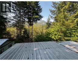 390 Alder Cres, Gold River, BC V0P1G0 Photo 22
