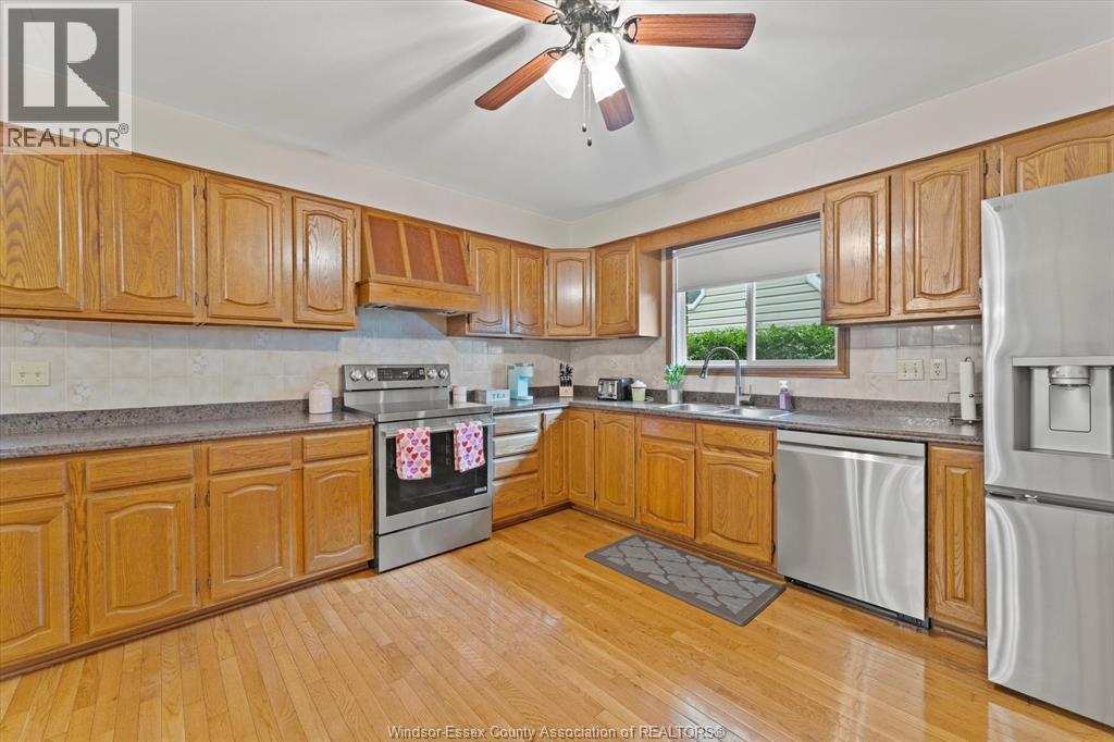 281 ST PAUL AVENUE - Image 13