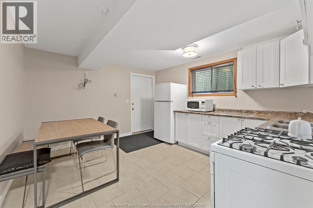 281 ST PAUL AVENUE - Image 25