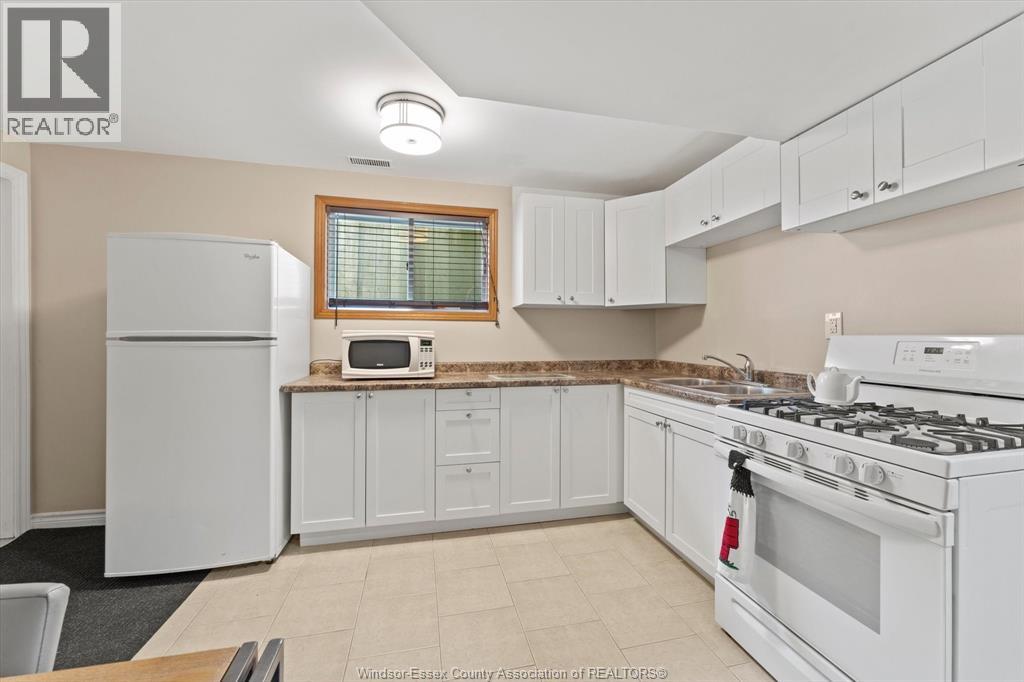 281 ST PAUL AVENUE - Image 27