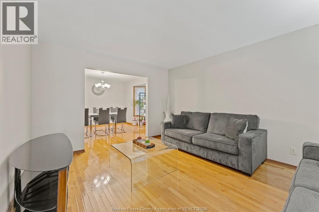 281 ST PAUL AVENUE - 6
