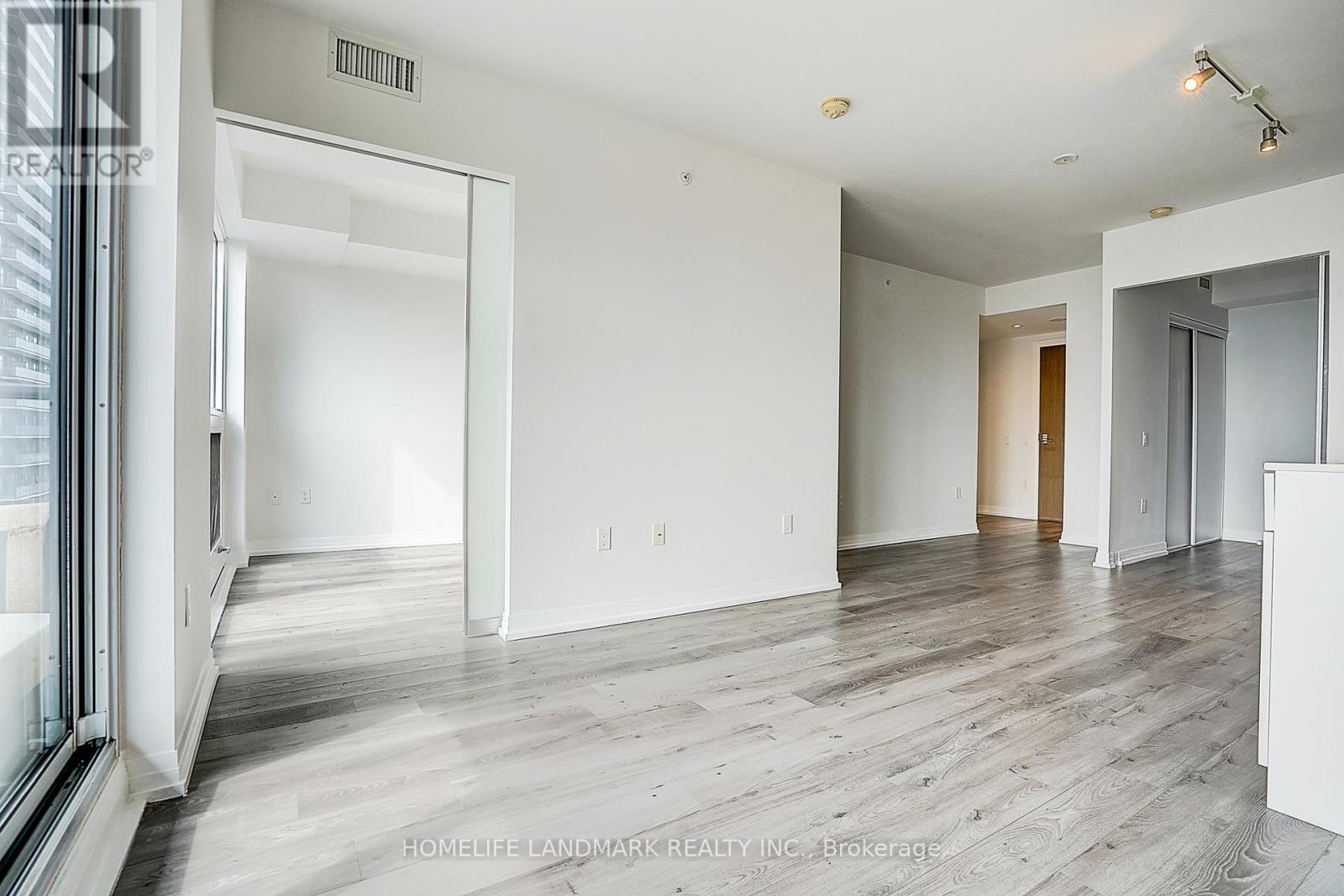 #1718 251 JARVIS STREET - 32