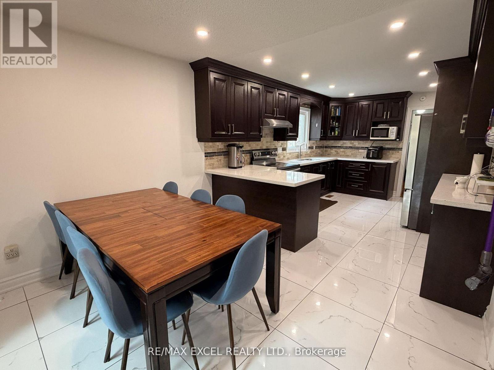 50 SHOOTFIELD CRESCENT - 13
