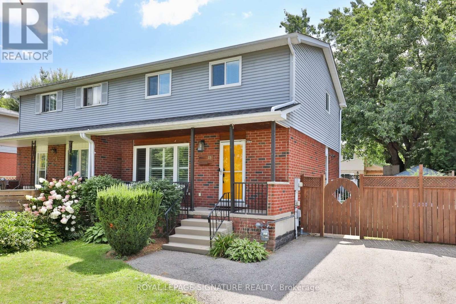 13 SMYTH CRESCENT - 2