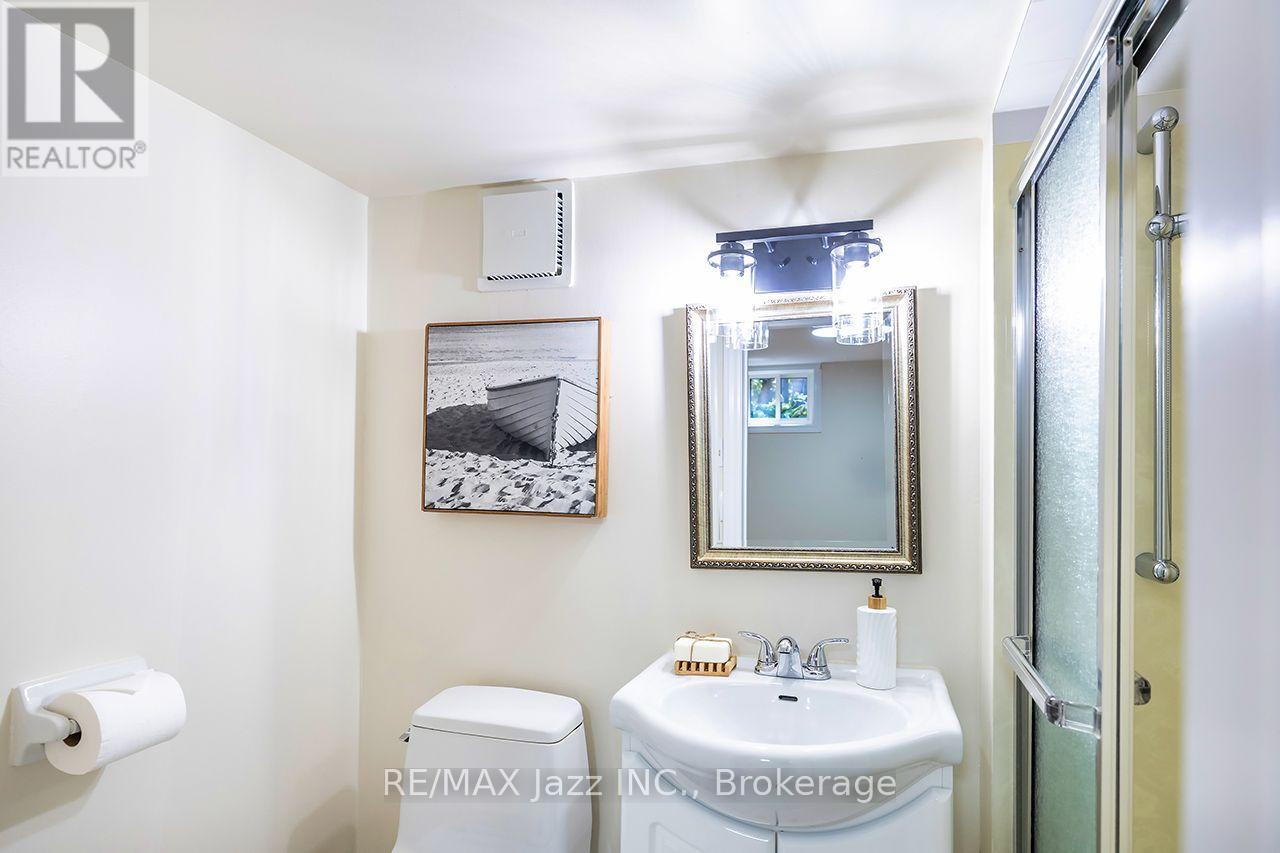 1005 BLUEFINCH COURT - Image 34