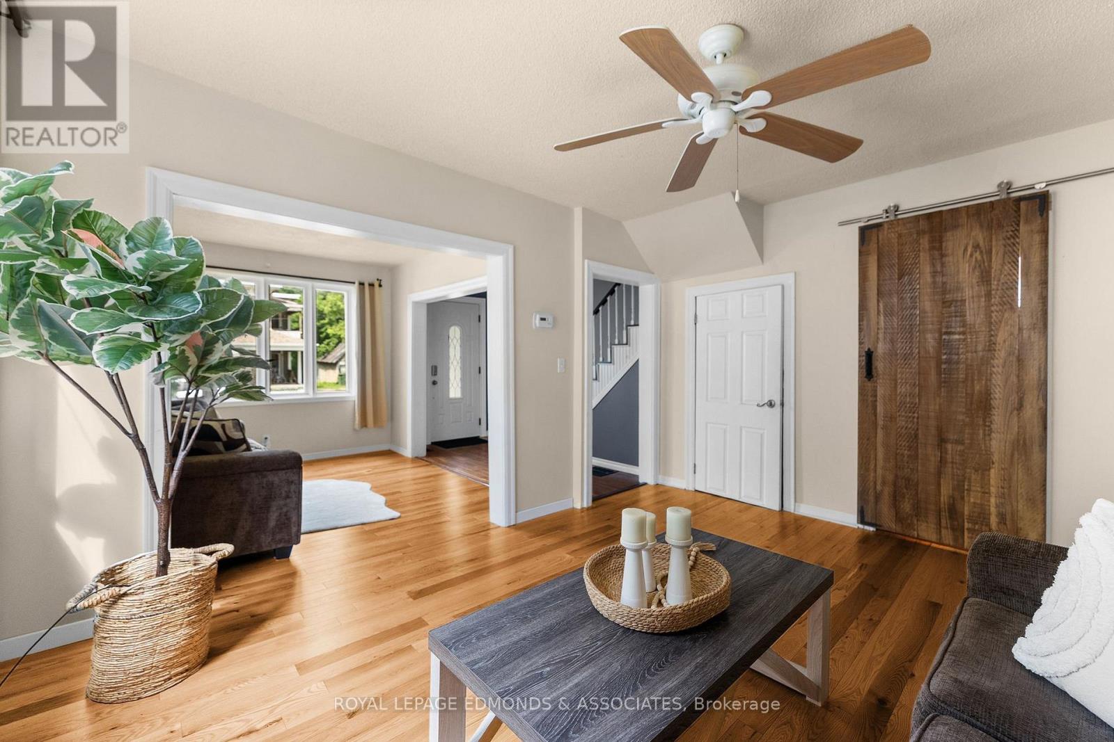 3 Bed, 2 Bath House for Sale in Pembroke – 594 ISABELLA STREET, Pembroke – MLS# X13687920 - Image 14