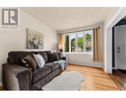 594 Isabella Street, Pembroke, ON K8A5V3 Photo 10