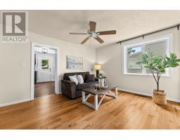 594 Isabella Street, Pembroke, ON K8A5V3 Photo 12