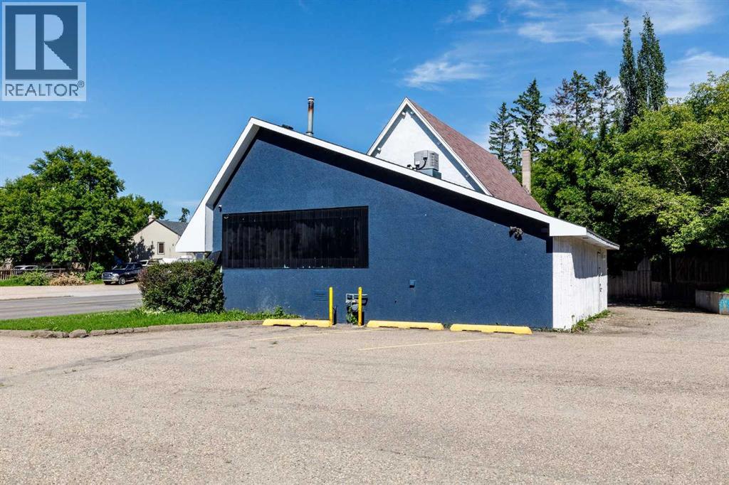 4419 55 Street, Red Deer — property photo 30