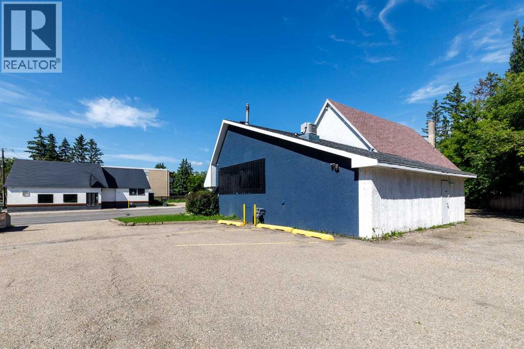 4419 55 Street, Red Deer — property photo 29