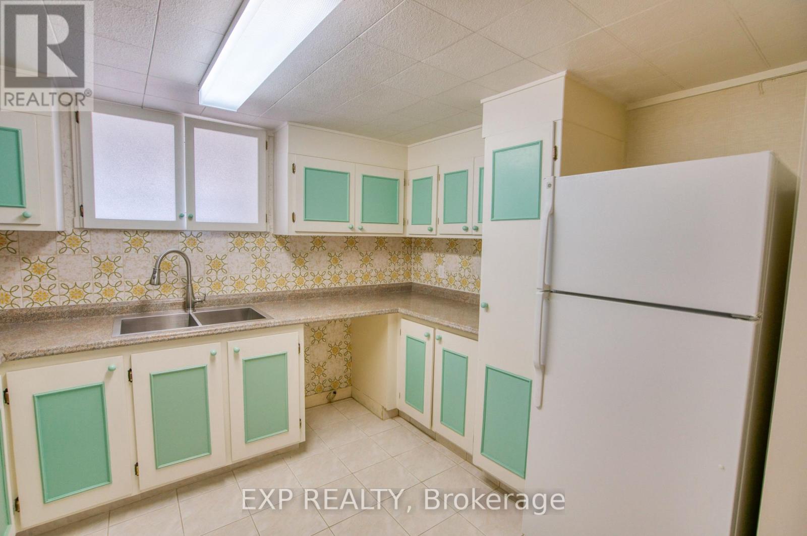 1 Bed, 1 Bath House for Rent in Ottawa – B – 304 STEWART STREET, Ottawa – MLS# X13687898 - Image 12