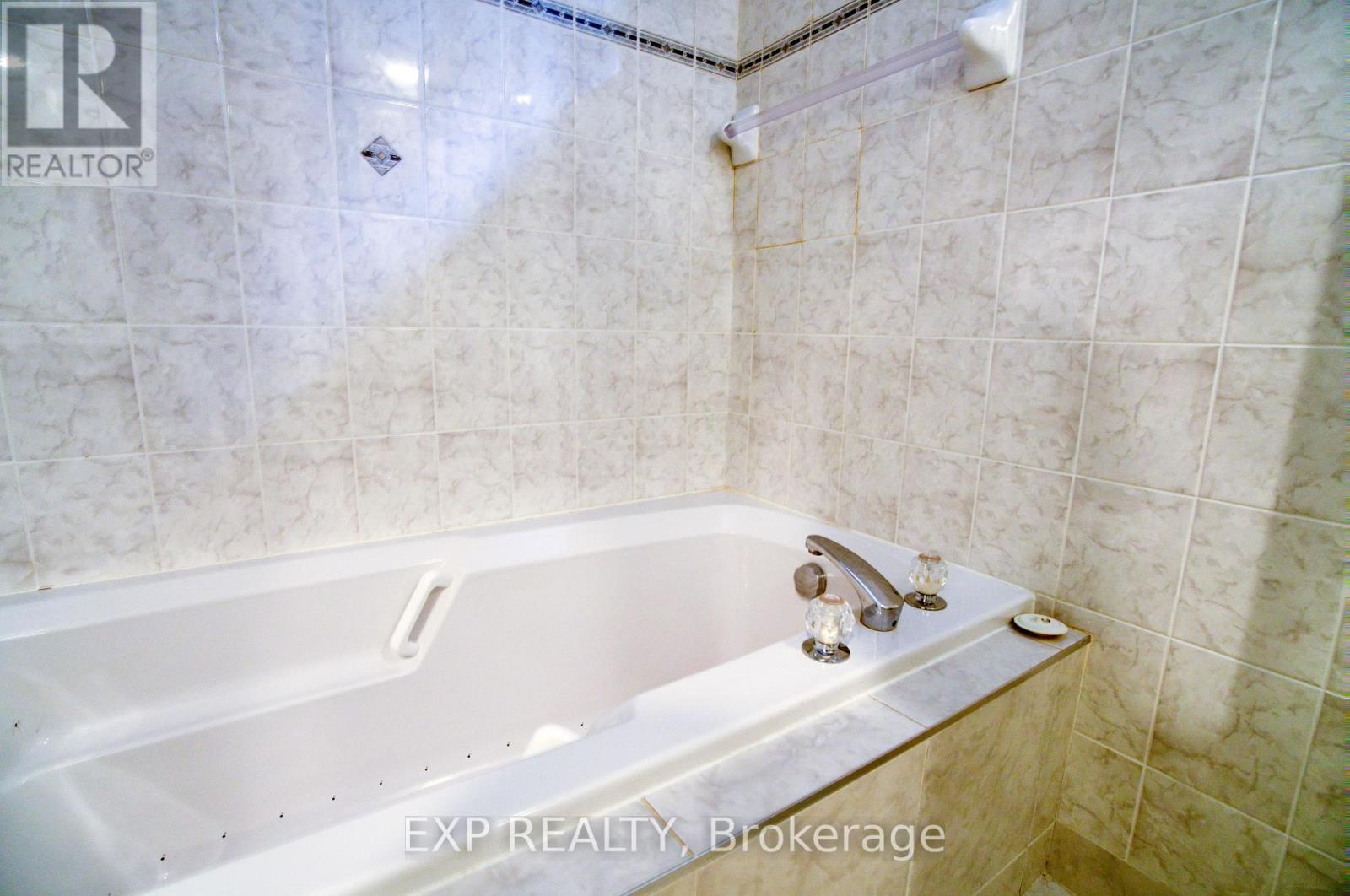 1 Bed, 1 Bath House for Rent in Ottawa – B – 304 STEWART STREET, Ottawa – MLS# X13687898 - Image 20