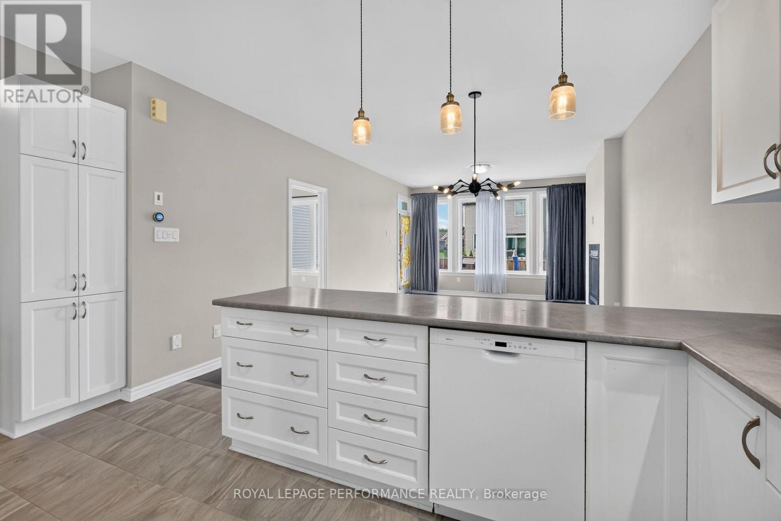 157 Boxcar Crescent