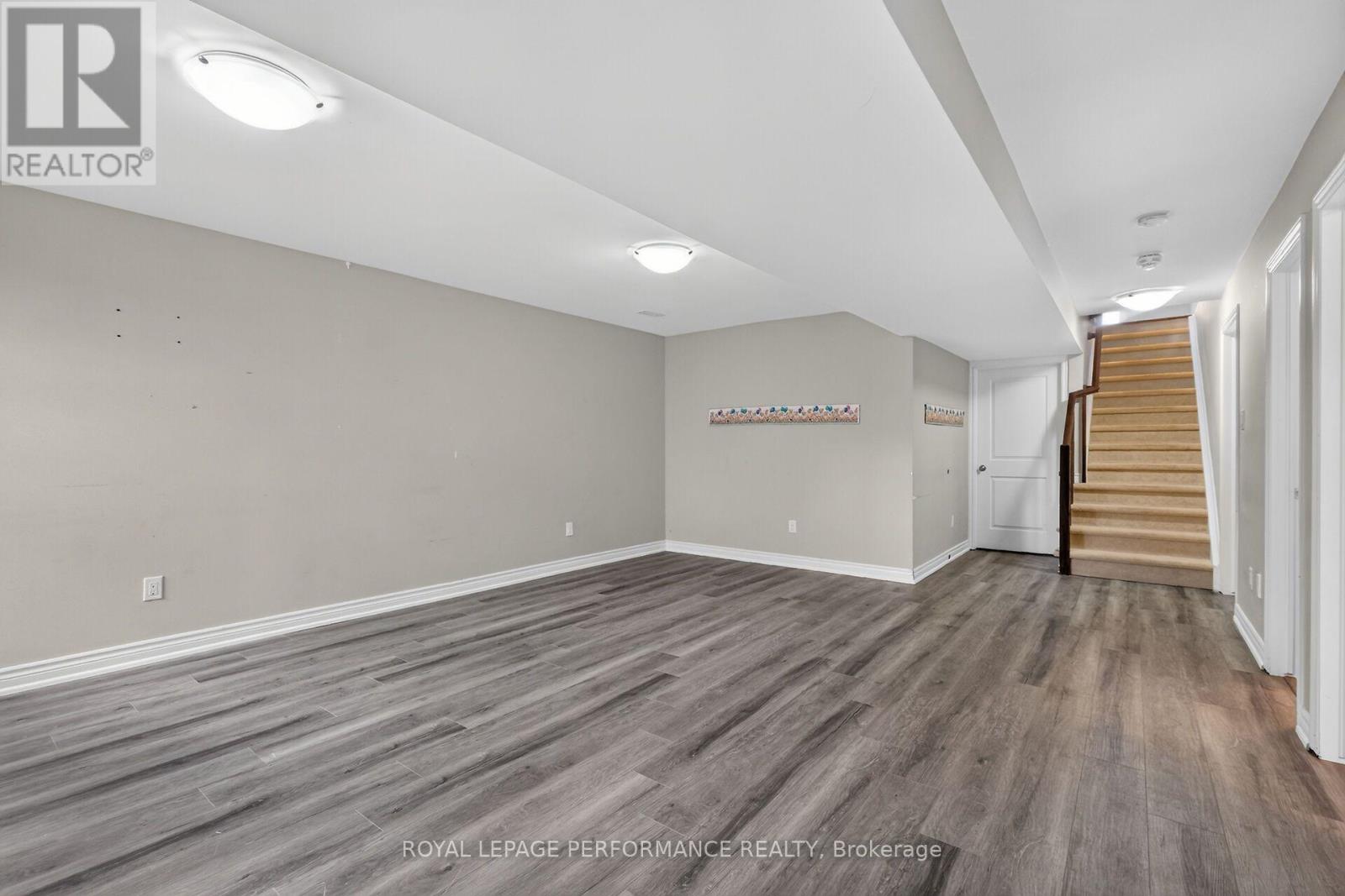 157 Boxcar Crescent